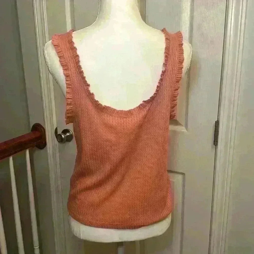 Wild Fable Rust Colored Tank Crop Top. Button Up. Ruffled Edges. Women’s Size L - Picture 2 of 8